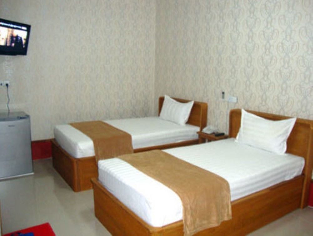 Aung Tha Pyay Hotel 2 Yangon Dış mekan fotoğraf